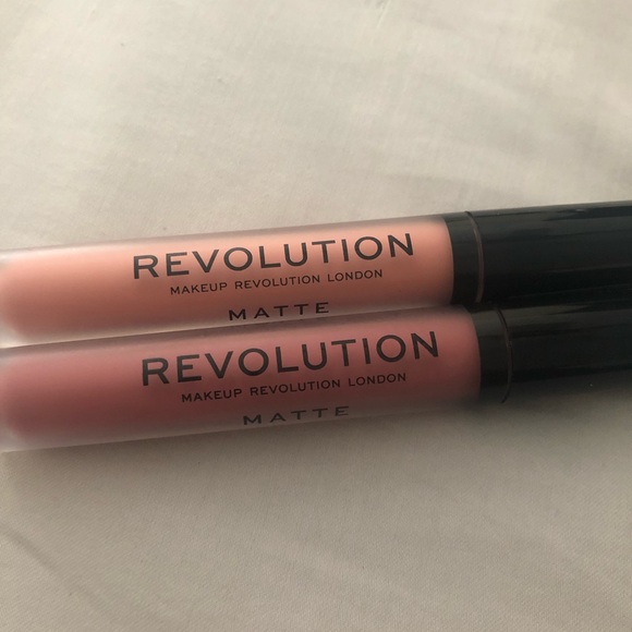 makeup revolution matte lip